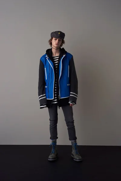 Look 15